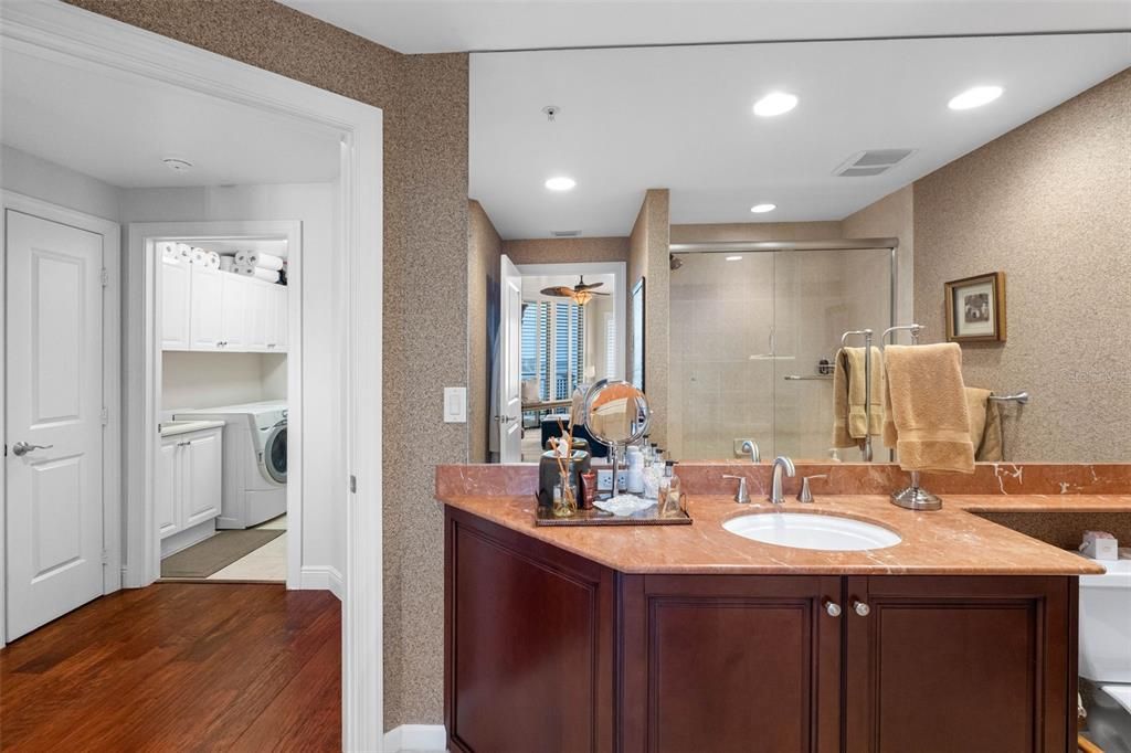 Active With Contract: $925,000 (3 beds, 2 baths, 2000 Square Feet)