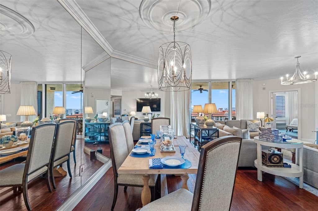 Active With Contract: $925,000 (3 beds, 2 baths, 2000 Square Feet)