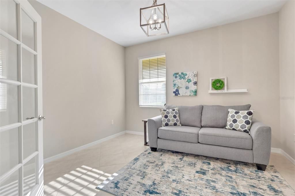 Active With Contract: $249,000 (2 beds, 2 baths, 1544 Square Feet)