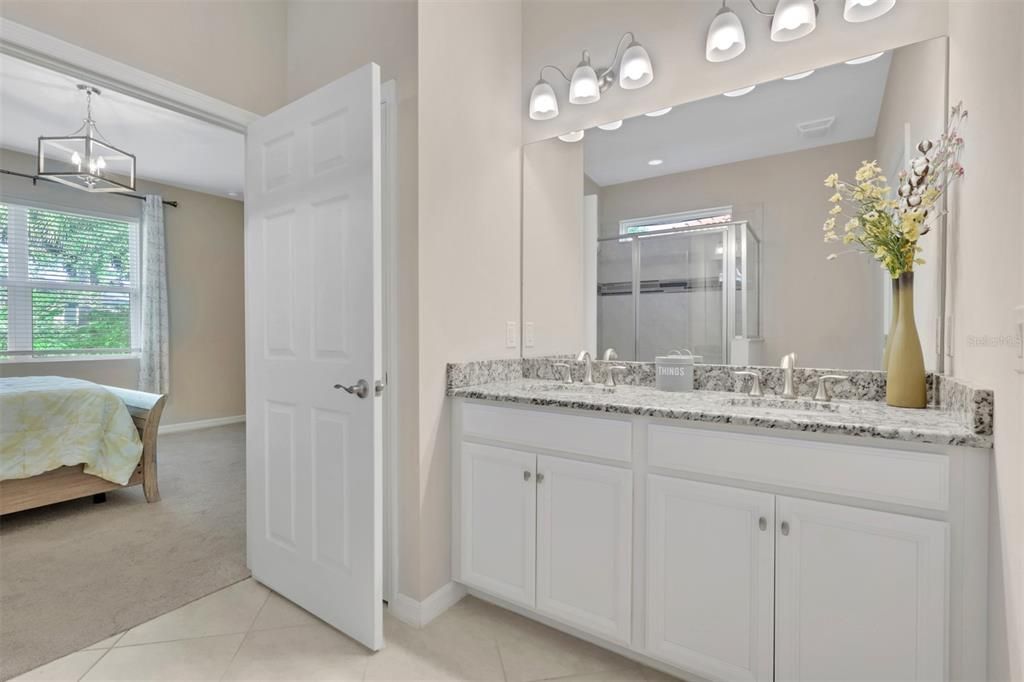 Active With Contract: $249,000 (2 beds, 2 baths, 1544 Square Feet)