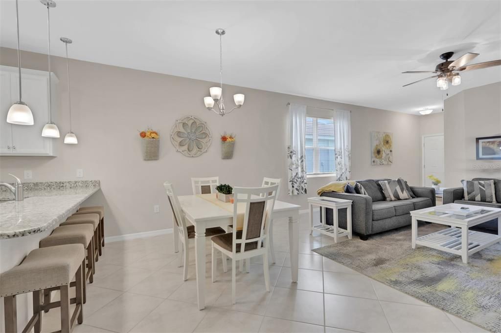 Active With Contract: $249,000 (2 beds, 2 baths, 1544 Square Feet)