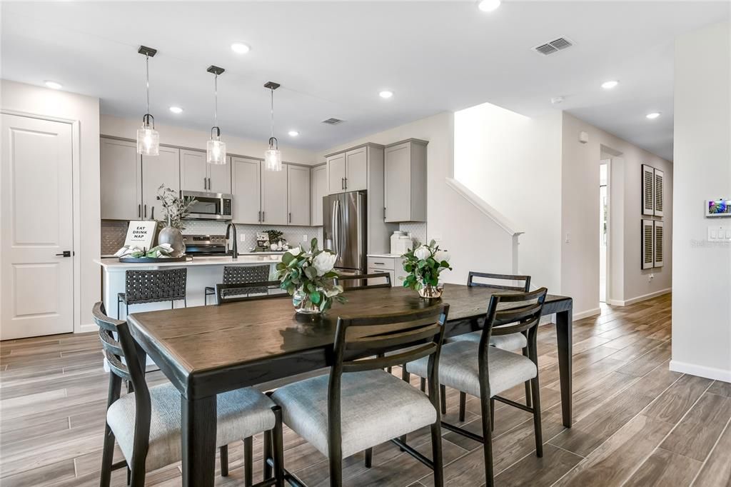 For Sale: $421,942 (4 beds, 3 baths, 3030 Square Feet)