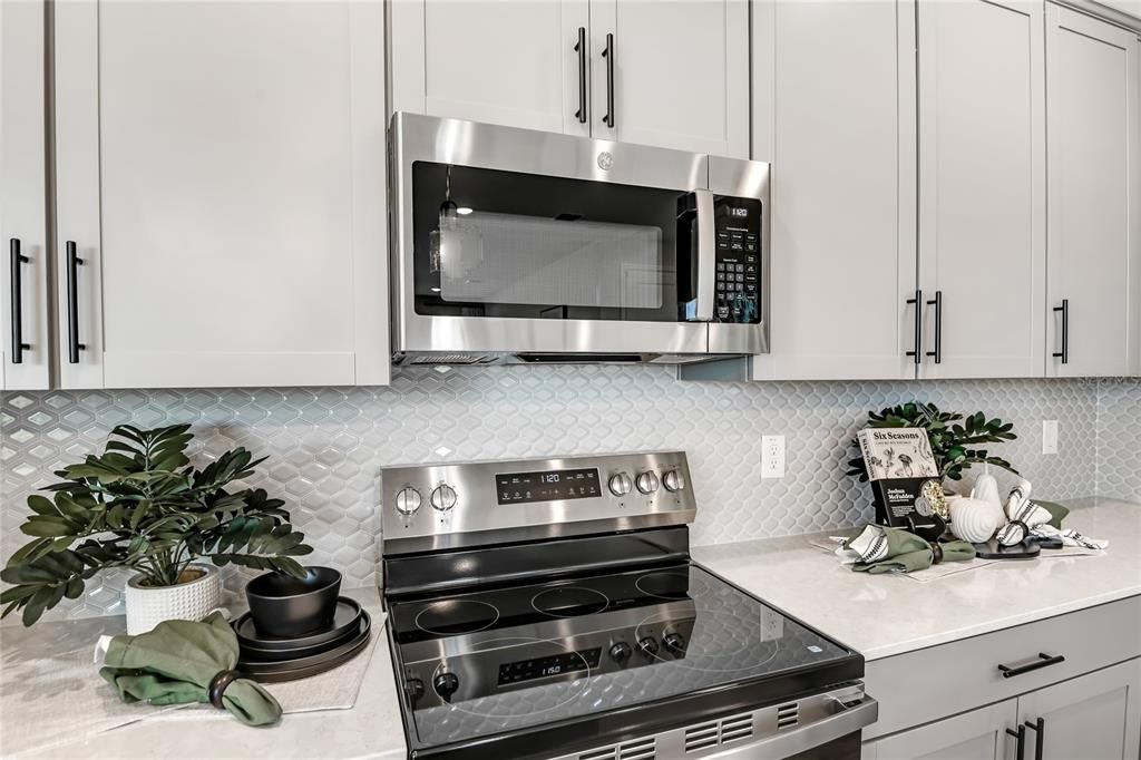 For Sale: $421,942 (4 beds, 3 baths, 3030 Square Feet)