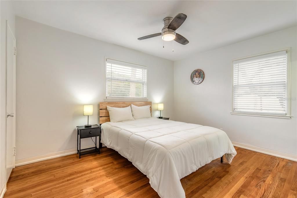 Active With Contract: $334,900 (3 beds, 1 baths, 1527 Square Feet)