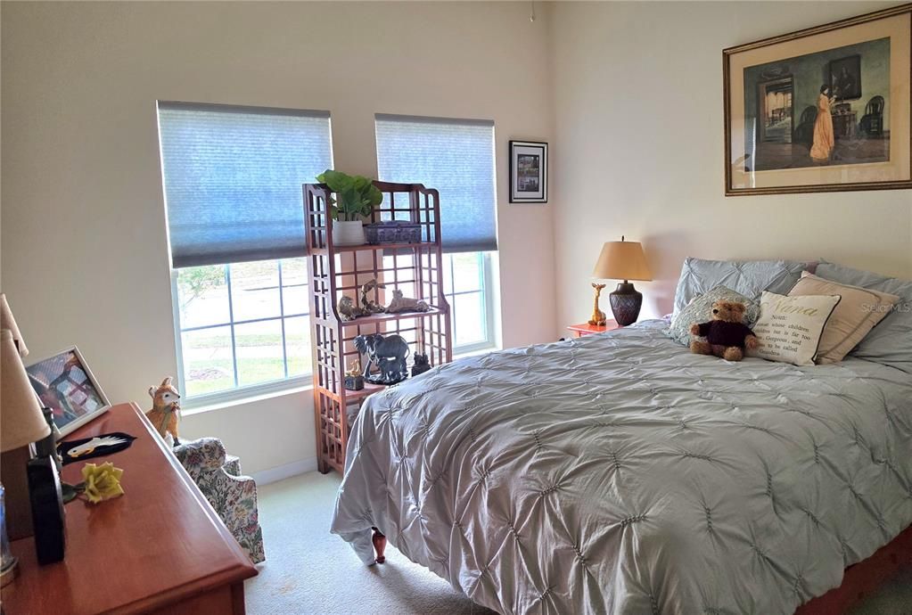 For Sale: $310,000 (4 beds, 2 baths, 1877 Square Feet)