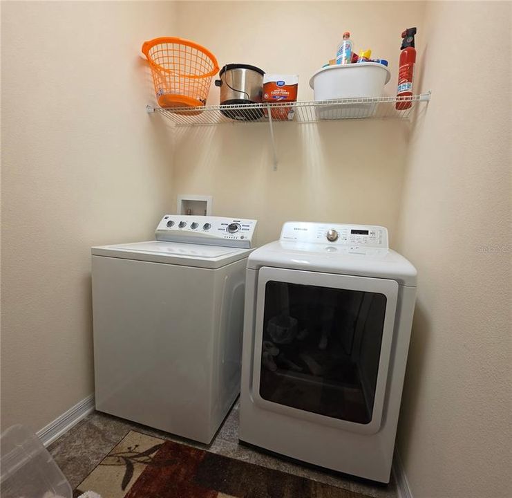 For Sale: $310,000 (4 beds, 2 baths, 1877 Square Feet)