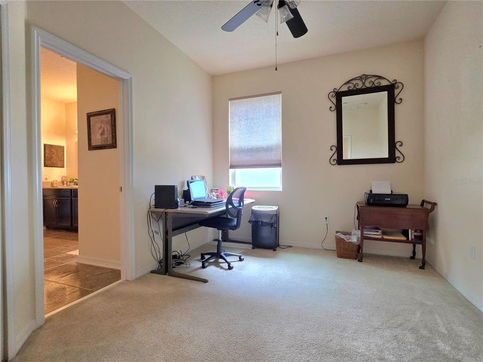 For Sale: $310,000 (4 beds, 2 baths, 1877 Square Feet)