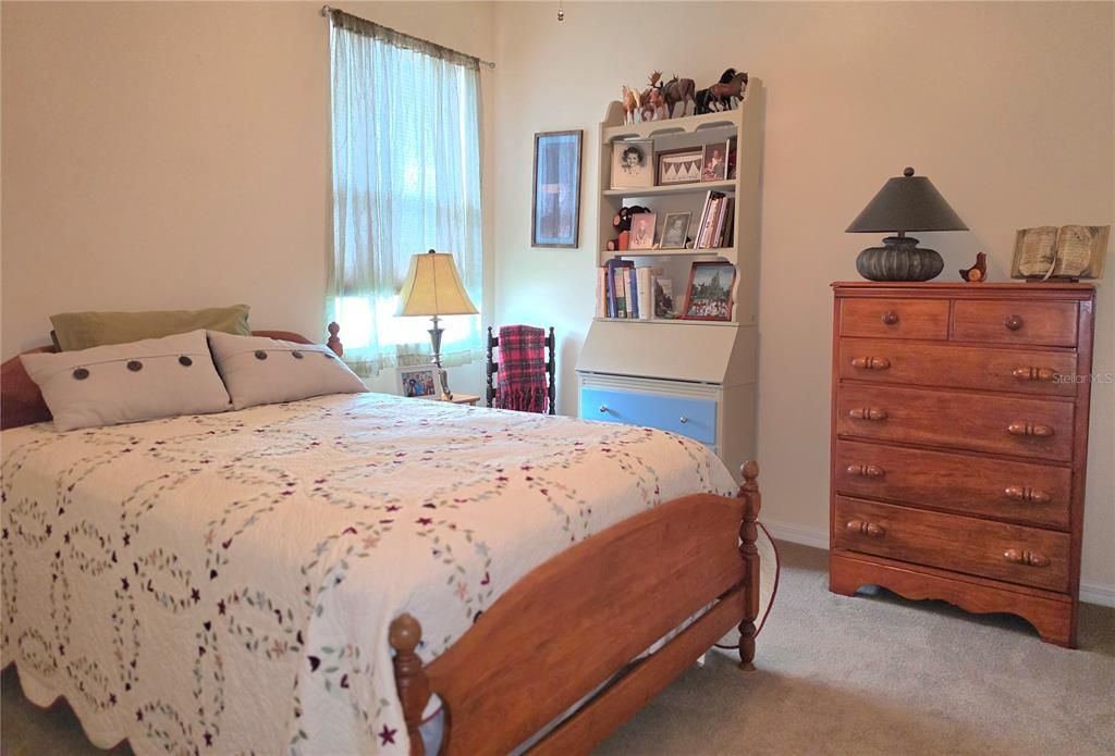 For Sale: $310,000 (4 beds, 2 baths, 1877 Square Feet)