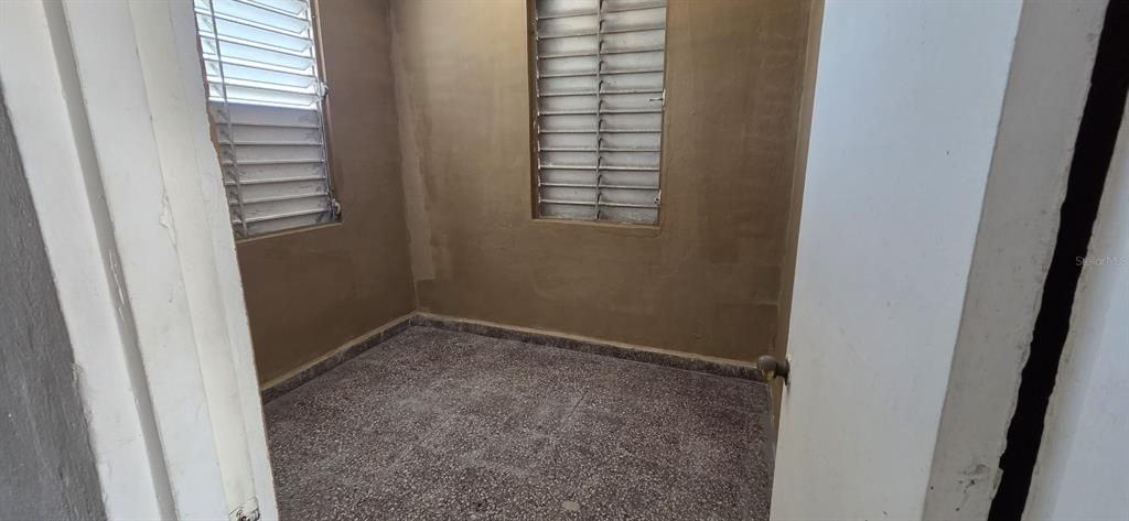 For Sale: $240,000 (0 beds, 0 baths, 1581 Square Feet)