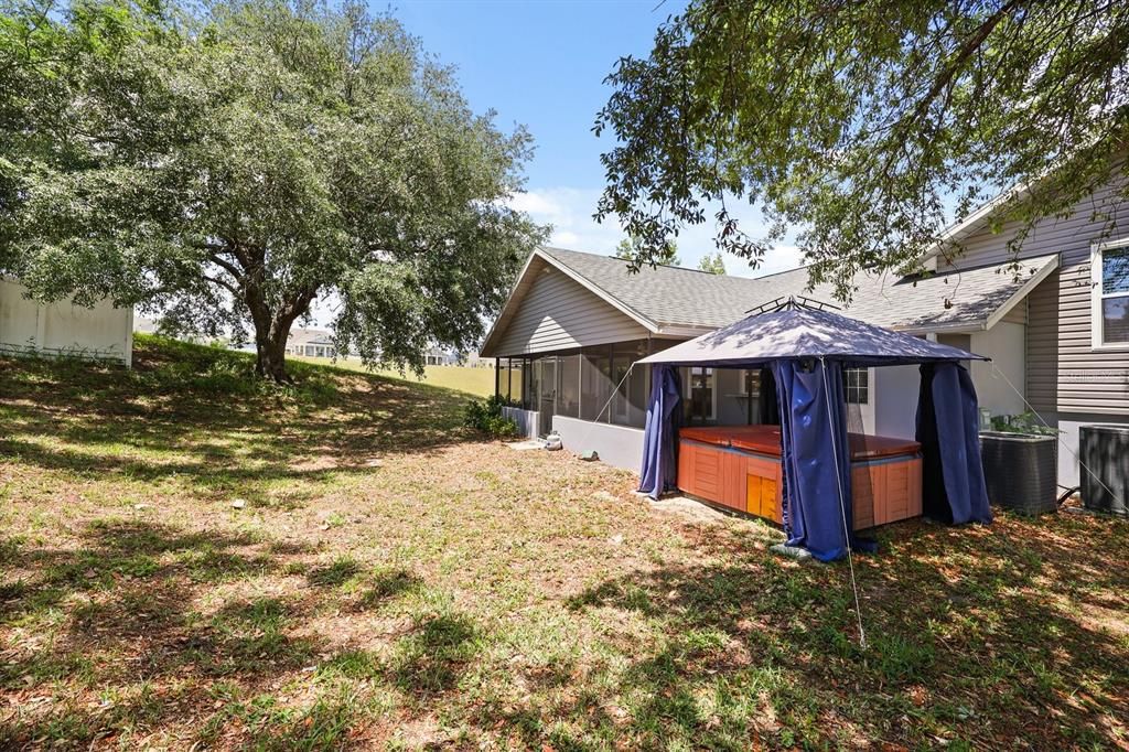 For Sale: $589,000 (4 beds, 3 baths, 2586 Square Feet)