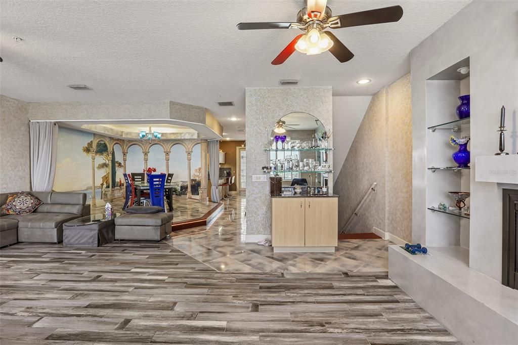 For Sale: $950,000 (3 beds, 2 baths, 2274 Square Feet)