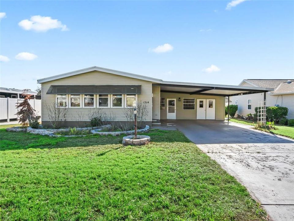 For Sale: $205,000 (2 beds, 2 baths, 1513 Square Feet)