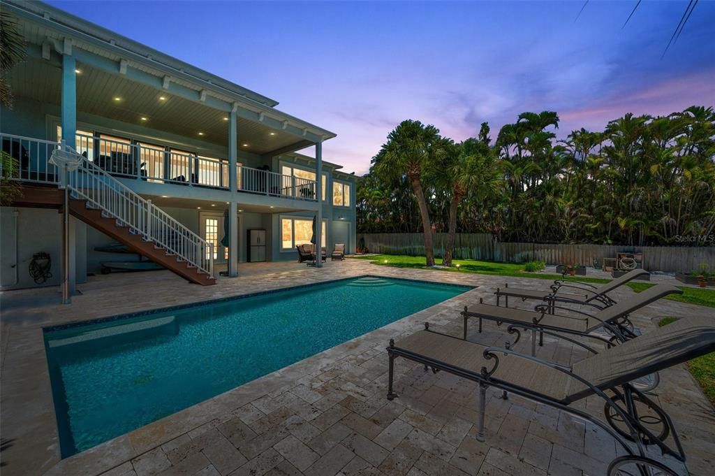 For Sale: $3,399,700 (5 beds, 4 baths, 3741 Square Feet)