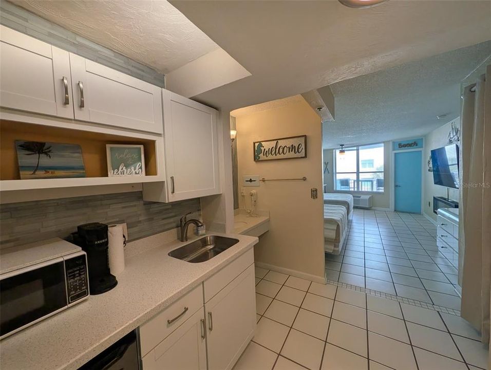 For Sale: $109,000 (0 beds, 1 baths, 343 Square Feet)