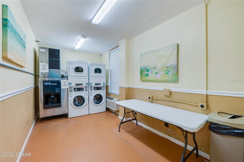 For Sale: $109,000 (0 beds, 1 baths, 343 Square Feet)