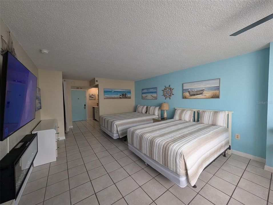 For Sale: $109,000 (0 beds, 1 baths, 343 Square Feet)