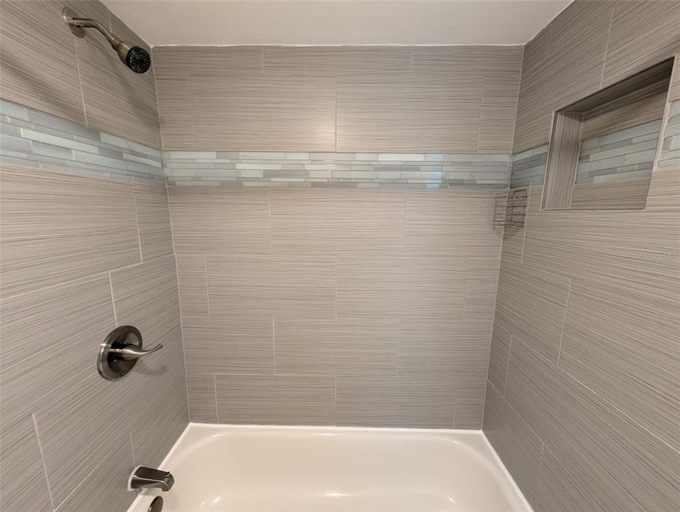 For Sale: $109,000 (0 beds, 1 baths, 343 Square Feet)