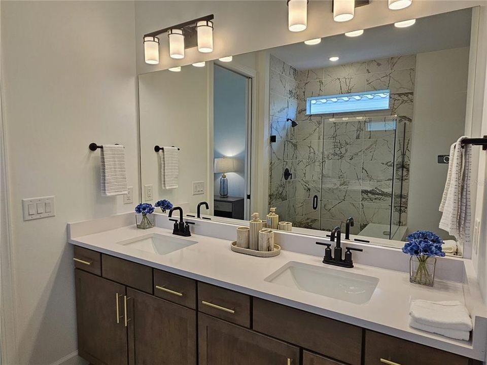 For Rent: $5,400 (3 beds, 2 baths, 2207 Square Feet)