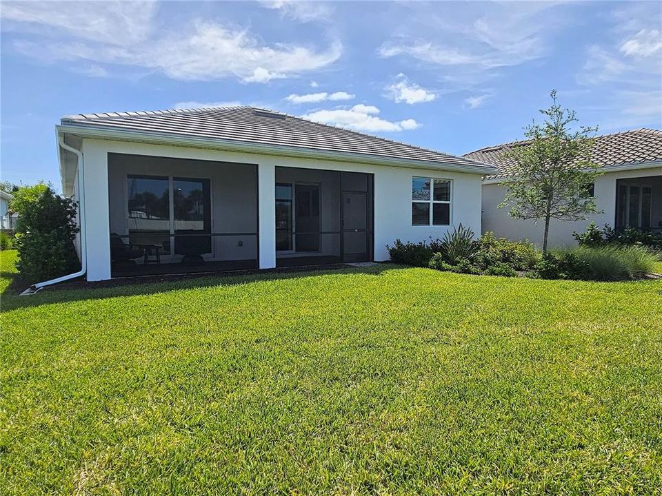 For Rent: $5,400 (3 beds, 2 baths, 2207 Square Feet)