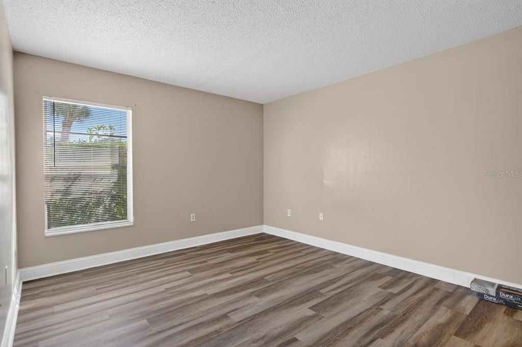 For Rent: $1,500 (2 beds, 2 baths, 912 Square Feet)
