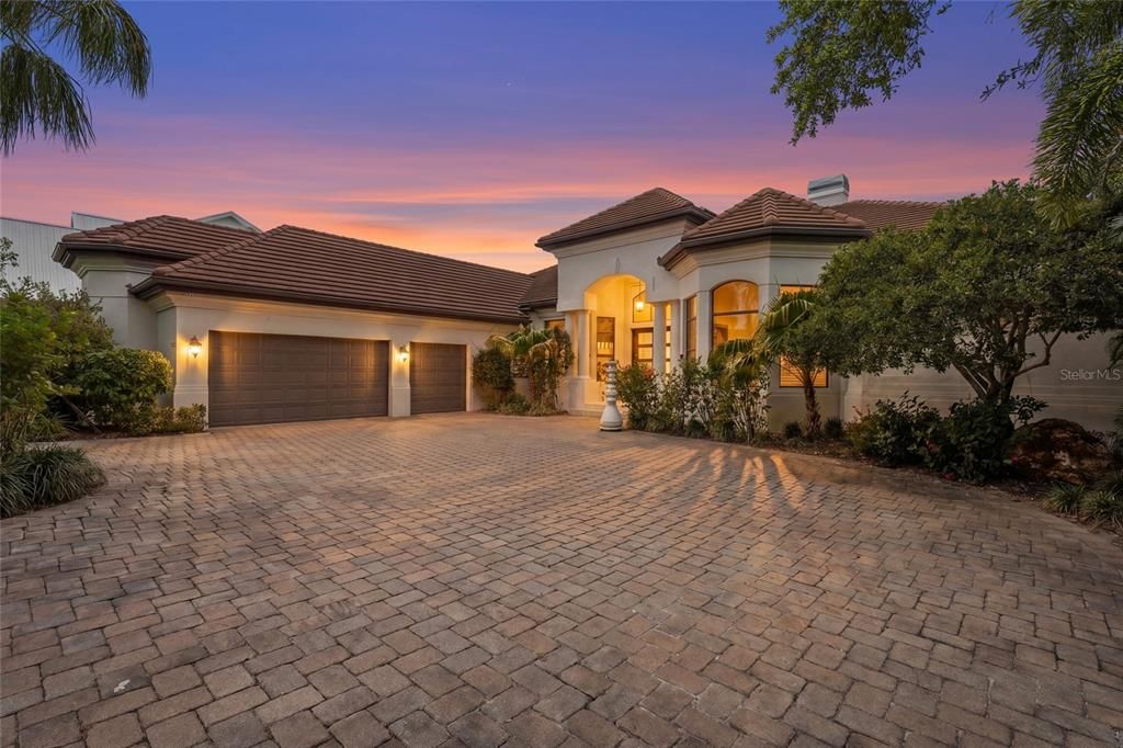 For Sale: $4,900,000 (4 beds, 4 baths, 4539 Square Feet)