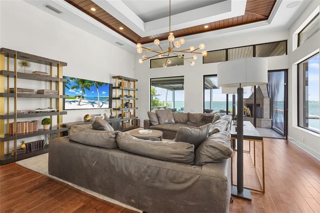 For Sale: $4,900,000 (4 beds, 4 baths, 4539 Square Feet)