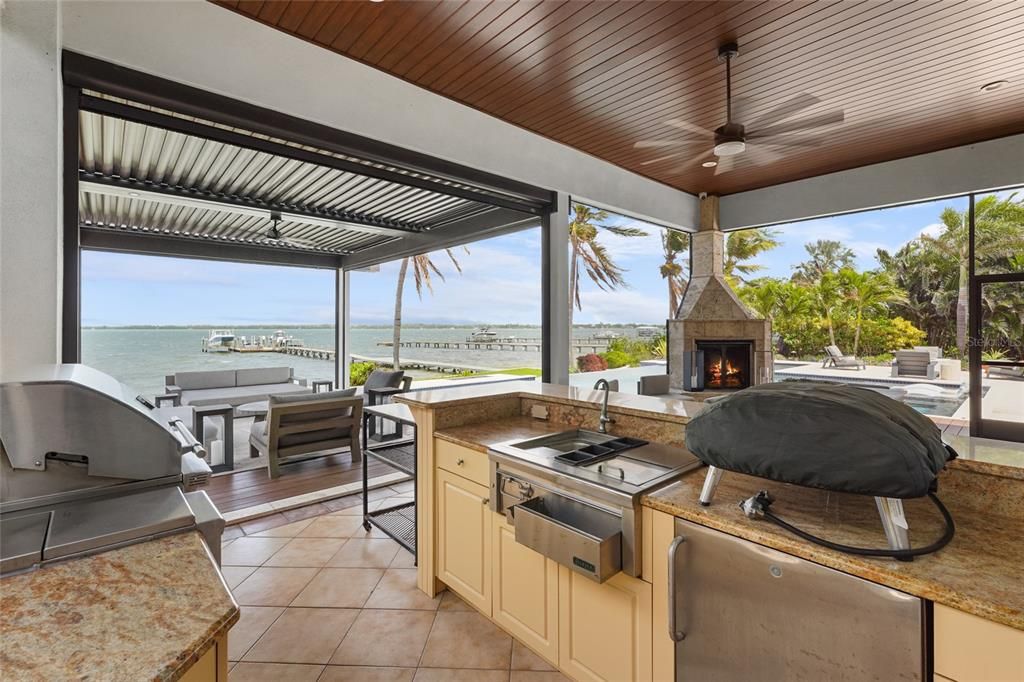 For Sale: $4,900,000 (4 beds, 4 baths, 4539 Square Feet)