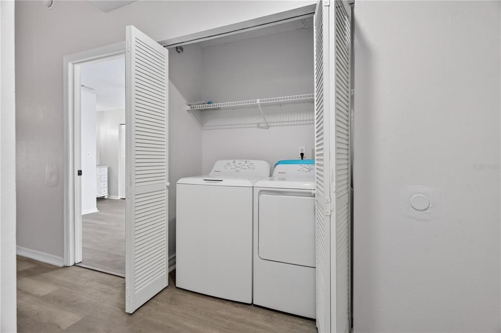 Activo con contrato: $149,900 (2 camas, 2 baños, 921 Pies cuadrados)