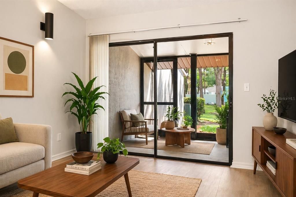 Activo con contrato: $149,900 (2 camas, 2 baños, 921 Pies cuadrados)