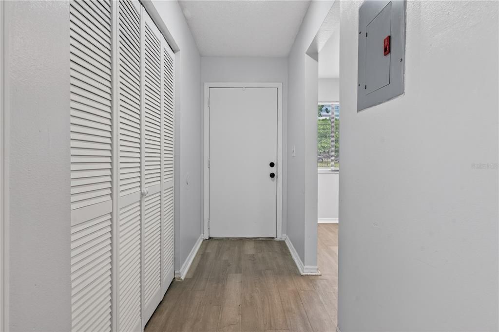 Activo con contrato: $149,900 (2 camas, 2 baños, 921 Pies cuadrados)