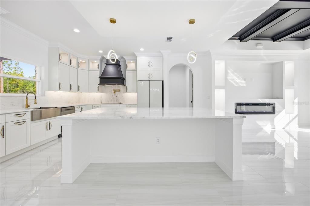 En Venta: $525,000 (4 camas, 3 baños, 2011 Pies cuadrados)