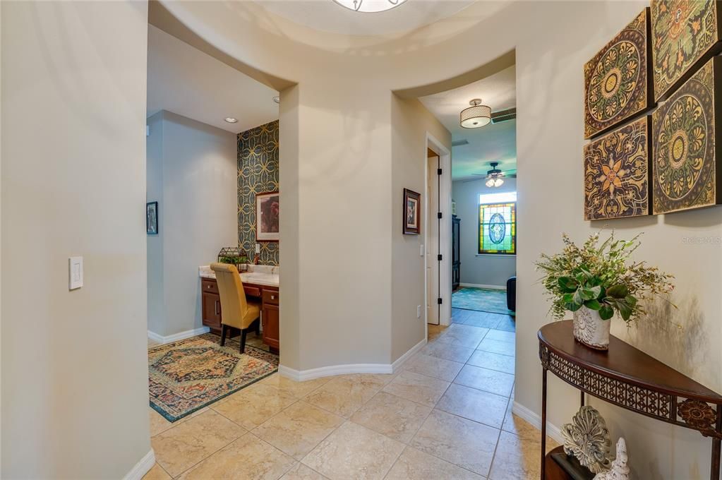 Active With Contract: $484,700 (3 beds, 2 baths, 2105 Square Feet)