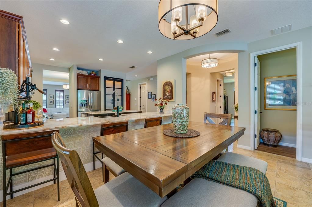 Active With Contract: $484,700 (3 beds, 2 baths, 2105 Square Feet)