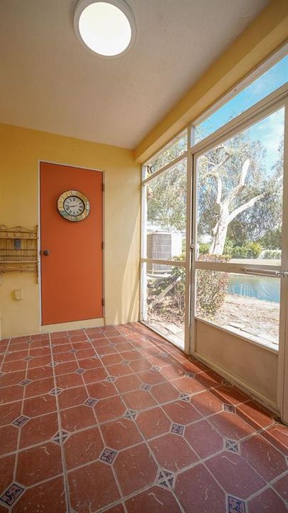 For Sale: $249,000 (3 beds, 2 baths, 1538 Square Feet)