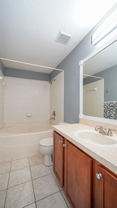 For Sale: $249,000 (3 beds, 2 baths, 1538 Square Feet)