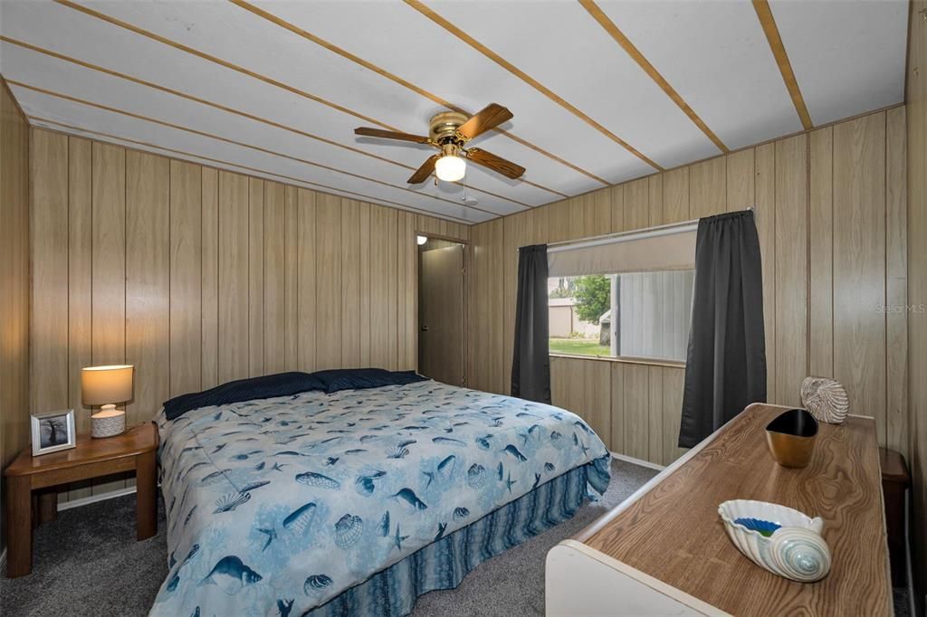 На продажу: $119,000 (2 спален, 2 ванн, 1152 Квадратных фут)
