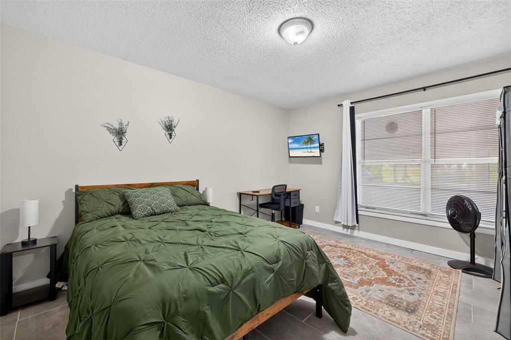 For Sale: $585,000 (8 beds, 2 baths, 2084 Square Feet)