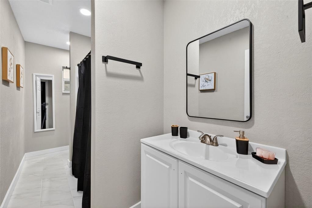 For Sale: $585,000 (8 beds, 2 baths, 2084 Square Feet)