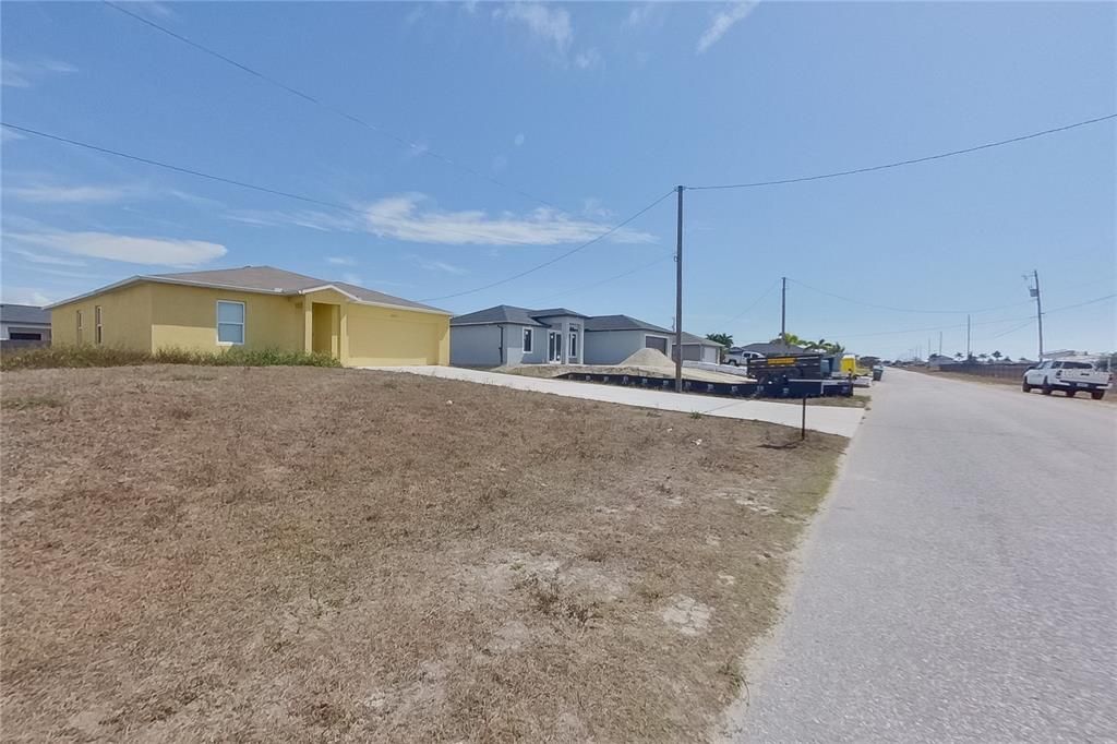 В аренду: $1,895 (4 спален, 2 ванн, 1650 Квадратных фут)