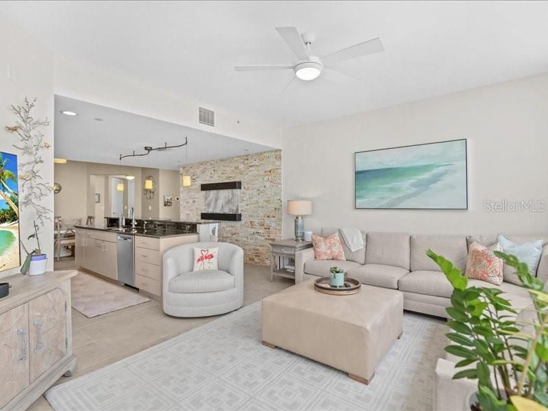 Activo con contrato: $899,000 (2 camas, 2 baños, 1765 Pies cuadrados)