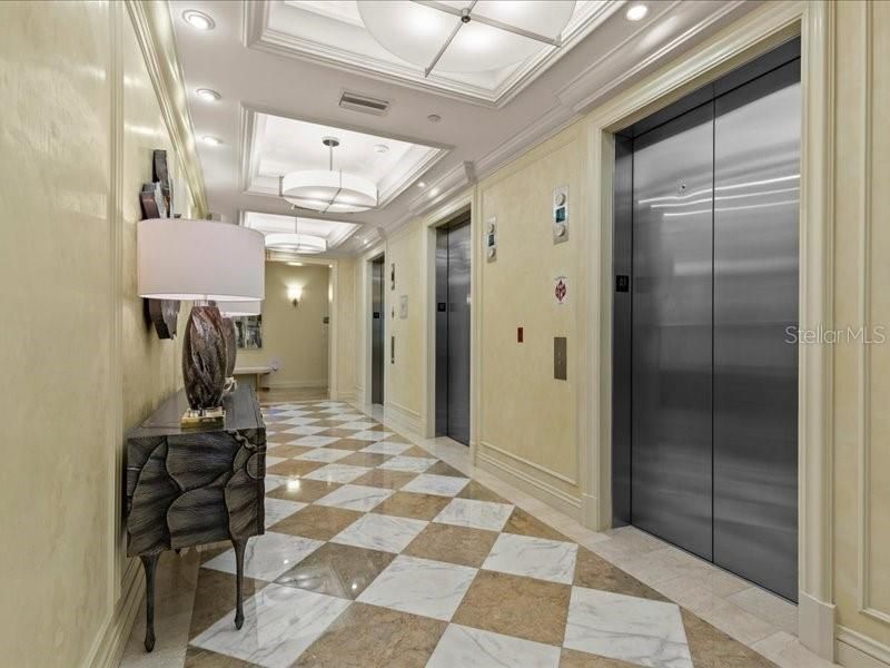 Activo con contrato: $899,000 (2 camas, 2 baños, 1765 Pies cuadrados)
