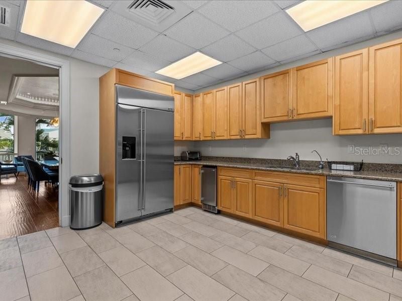 Activo con contrato: $899,000 (2 camas, 2 baños, 1765 Pies cuadrados)