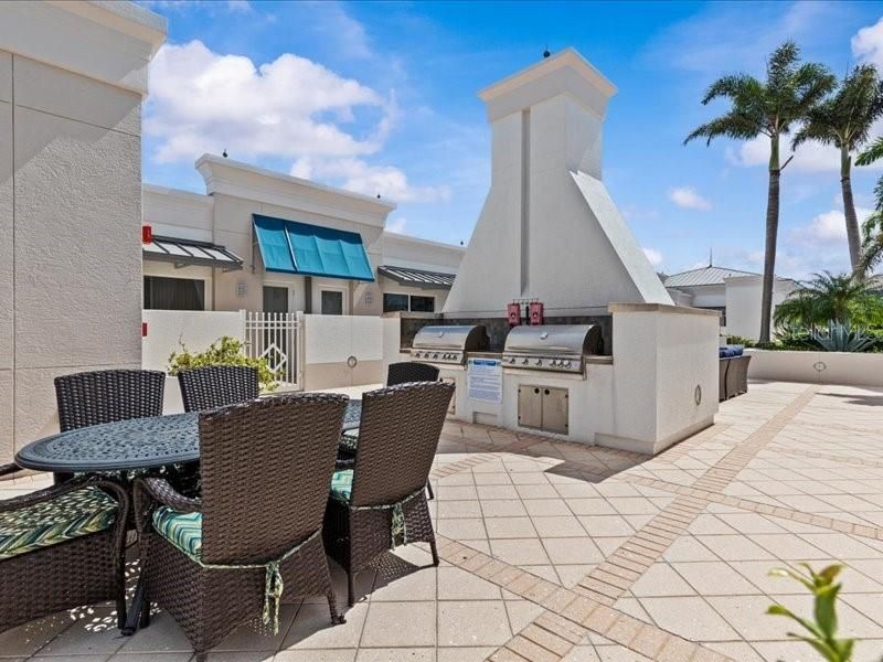 Activo con contrato: $899,000 (2 camas, 2 baños, 1765 Pies cuadrados)