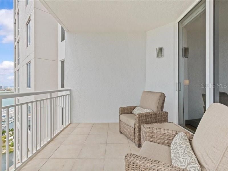 Activo con contrato: $899,000 (2 camas, 2 baños, 1765 Pies cuadrados)