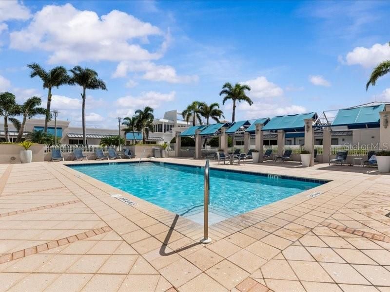 Activo con contrato: $899,000 (2 camas, 2 baños, 1765 Pies cuadrados)