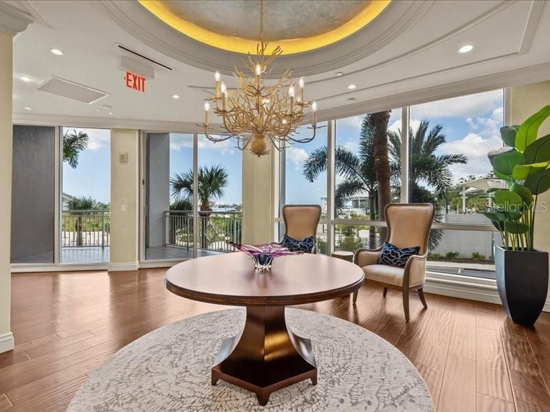 Activo con contrato: $899,000 (2 camas, 2 baños, 1765 Pies cuadrados)