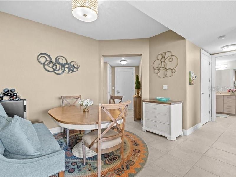 Activo con contrato: $899,000 (2 camas, 2 baños, 1765 Pies cuadrados)