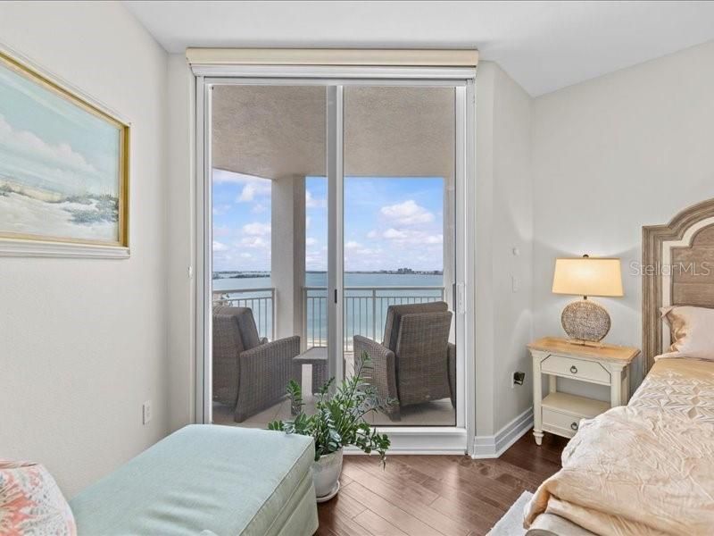 Activo con contrato: $899,000 (2 camas, 2 baños, 1765 Pies cuadrados)