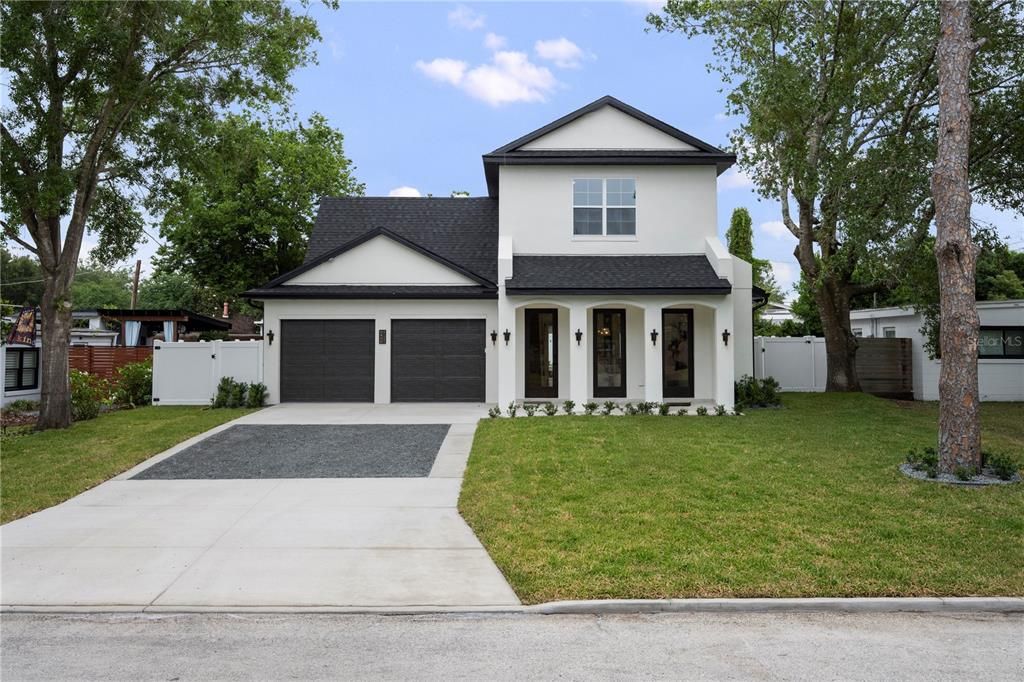 For Sale: $1,665,000 (4 beds, 4 baths, 2916 Square Feet)