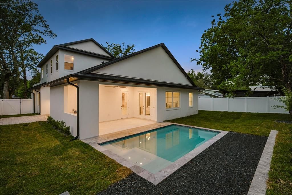 For Sale: $1,665,000 (4 beds, 4 baths, 2916 Square Feet)